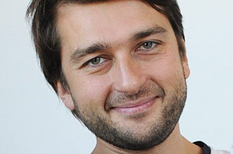 Гендиректор телеканалов «2×2» и «MTV», Роман Саркисов решил уйти в отставку