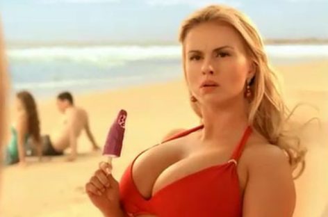 Рекламный ролик с участием Анны Семенович не прошел цезуру на телевидении страны