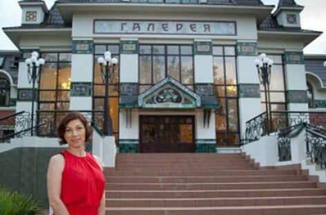 Роза Сябитова кардинально сменила имидж