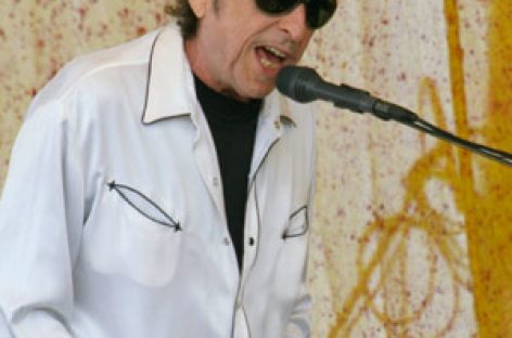 Боб Дилан дебютировал в британском хит-параде