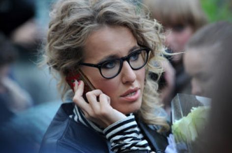 Ксения Собчак поддержала «Pussy Riot» по телефону