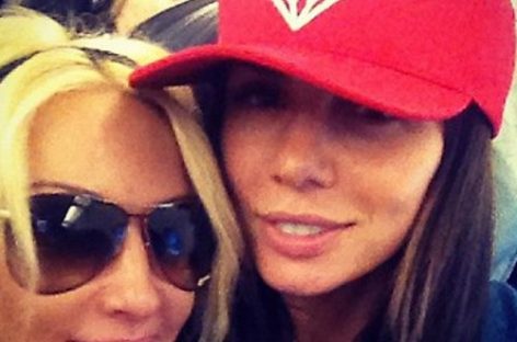 Светские львицы отечественного шоу бизнеса осыпают друг друга комплиментами