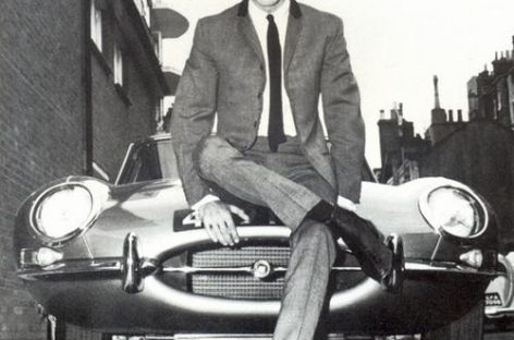 Пиджак Джорджа Харрисона будет продаваться на аукционе