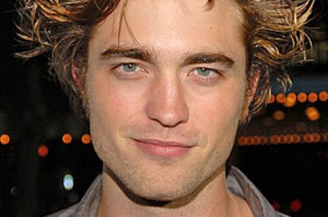 Роберт Паттинсон в шоке от нового сценария сумеречной саги