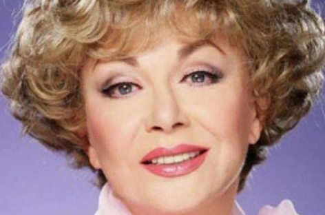 Композиция Эдиты Пьехи получила вторую жизнь