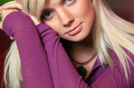 Настя Задорожная поменяла имидж