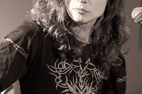 Ольга Арефьева представила свое новое видео «Человечки»