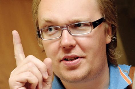 Стиллавин считает своих коллег непрофессионалами