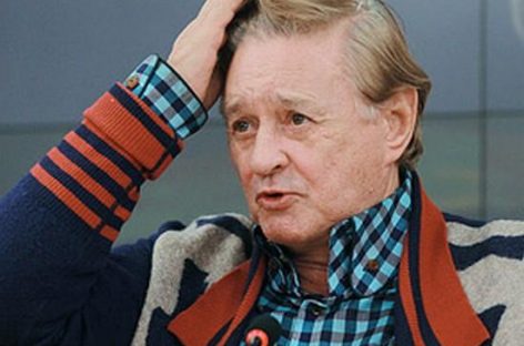 Романа Виктюка обманули на 400 тысяч российских рублей