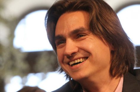 Сергей Филин знает, кто изуродовал его лицо
