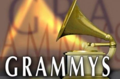 Участников премии Grammy просят не оголяться