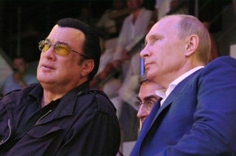 Стивен Сигал вместе с Владимиром Путиным открыл новый спорткомплекс в Москве