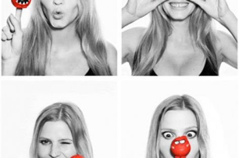 Лара Стоун приняла участие в акции Red Nose Day