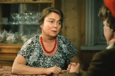 Актриса из фильма “Любовь и голуби” была срочно госпитализирована
