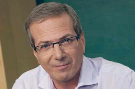 Телеведущий Алексей Лысенков расстался со своей супругой из-за инвалидности