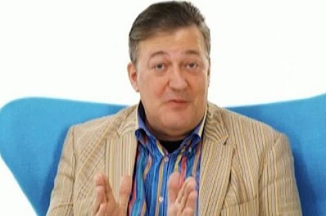 Стивен Фрай признался в том, что он пытался покончить свою жизнь самоубийством