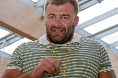 Михаил Пореченков занимается подготовкой к свадьбе