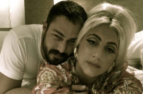 Lady GaGa ревнует своего возлюбленного к Камерон Диаз