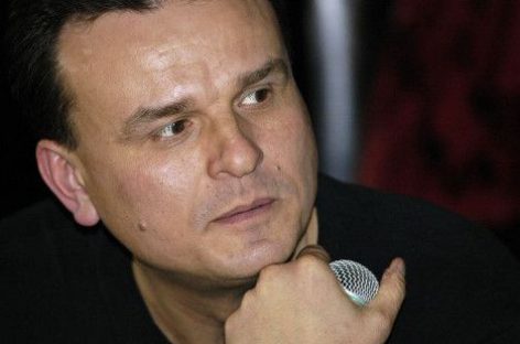 Дмитрий Костюк представил первый трек новой «ВИА Гры»
