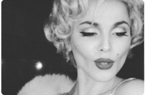 Сати Казанова в образе непревзойденной Монро