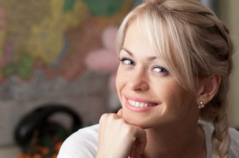 Звезда телесериала «Универ» отметила день рождения