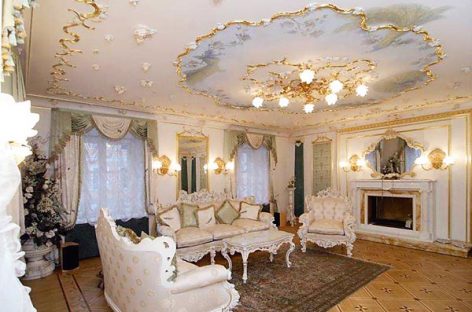 Волочкова продаёт апартаменты в Петербурге