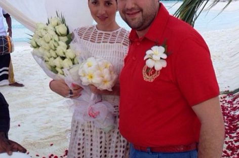 Жасмин снова вышла замуж за своего супруга