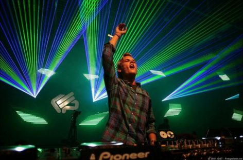 Avicii потерял лидерство в чарте альбомов Великобритании