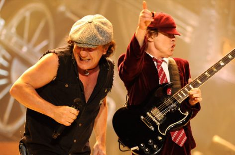 AC/DC с размахом отметят 40-летие!