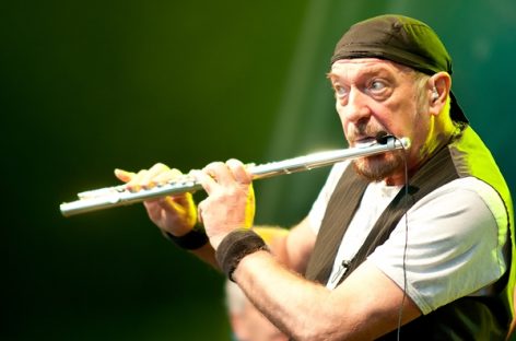 Лидер группы Jethro Tull закончил работу над сольным альбомом