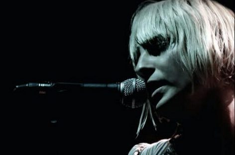 Sia готовит к выпуску альбом “1000 Forms of Fear”