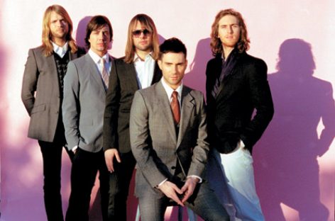 Maroon 5 поделились деталями выпуска альбома “V”