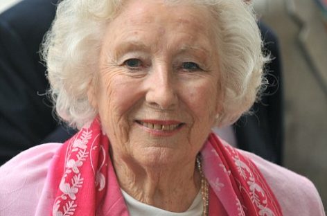 97-летняя певица установила новый рекорд британского хит-парада
