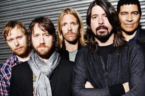 Foo Fighters сыграют на концерте, организованном фанатами