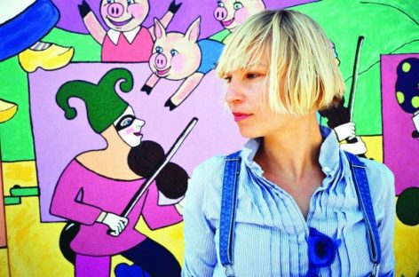 За 30-35 минут Sia записала хит «Chandelier»
