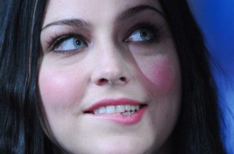 Фронтвумен  Evanescence подготовила сольный альбом