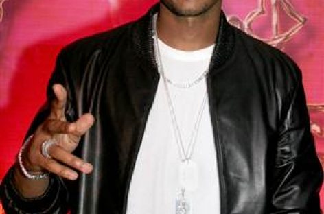 Ашер перенес релиз альбома “UR”
