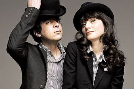 She & Him анонсировали выпуск нового альбома “Classics”