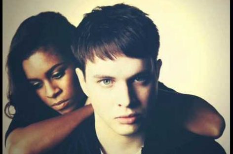 AlunaGeorge представил первый сингл в поддержку нового диска