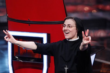 Итальянская монахиня выпустила дебютный альбом