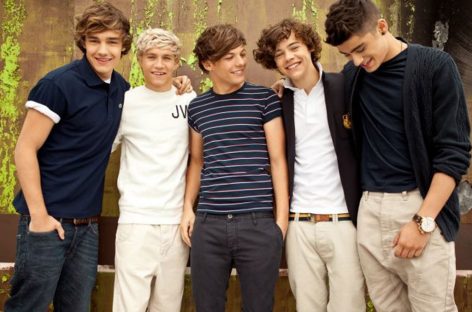 One Direction поднялись на вершину мирового альбомного чарта
