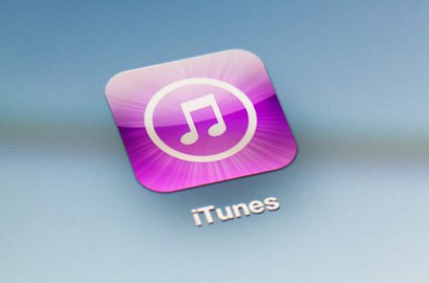 Баста & Смоки Мо и Егор Крид возглавил чарты российского iTunes