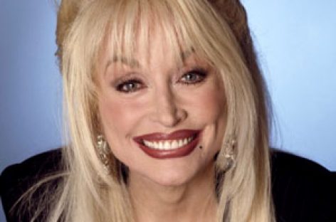 Долли Партон работает с телеканалом NBC