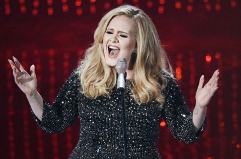 Адель отправится в мировое турне в 2016-м