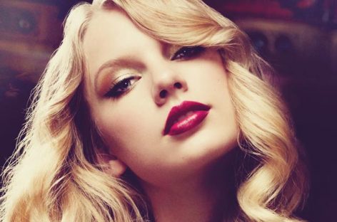 В новом году Тейлор Свифт продолжает лидировать в “Billboard 200”