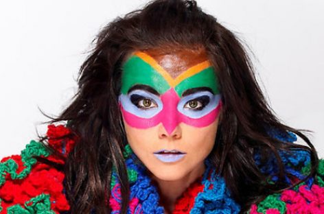 Бьорк готовит переиздание своих альбомов на цветных винилах