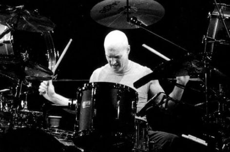 Крис Слейд выступит с AC/DC?