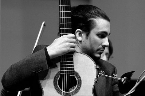 Гитарист Артем Дервоед выпускает новый альбом «Призраки и тени»