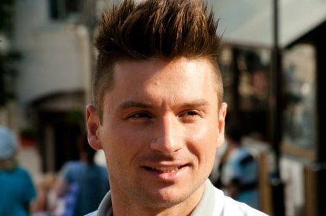 Сергей Лазарев отмечает день рождения