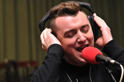 Сэм Смит вошел в историю чарта Великобритании